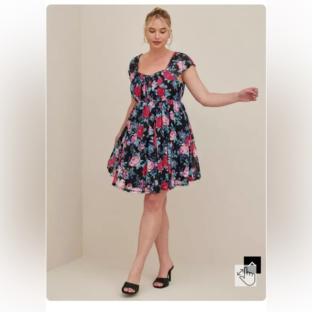 Torrid Sweetheart Black Floral Mesh Mini Dress size 6 NWT